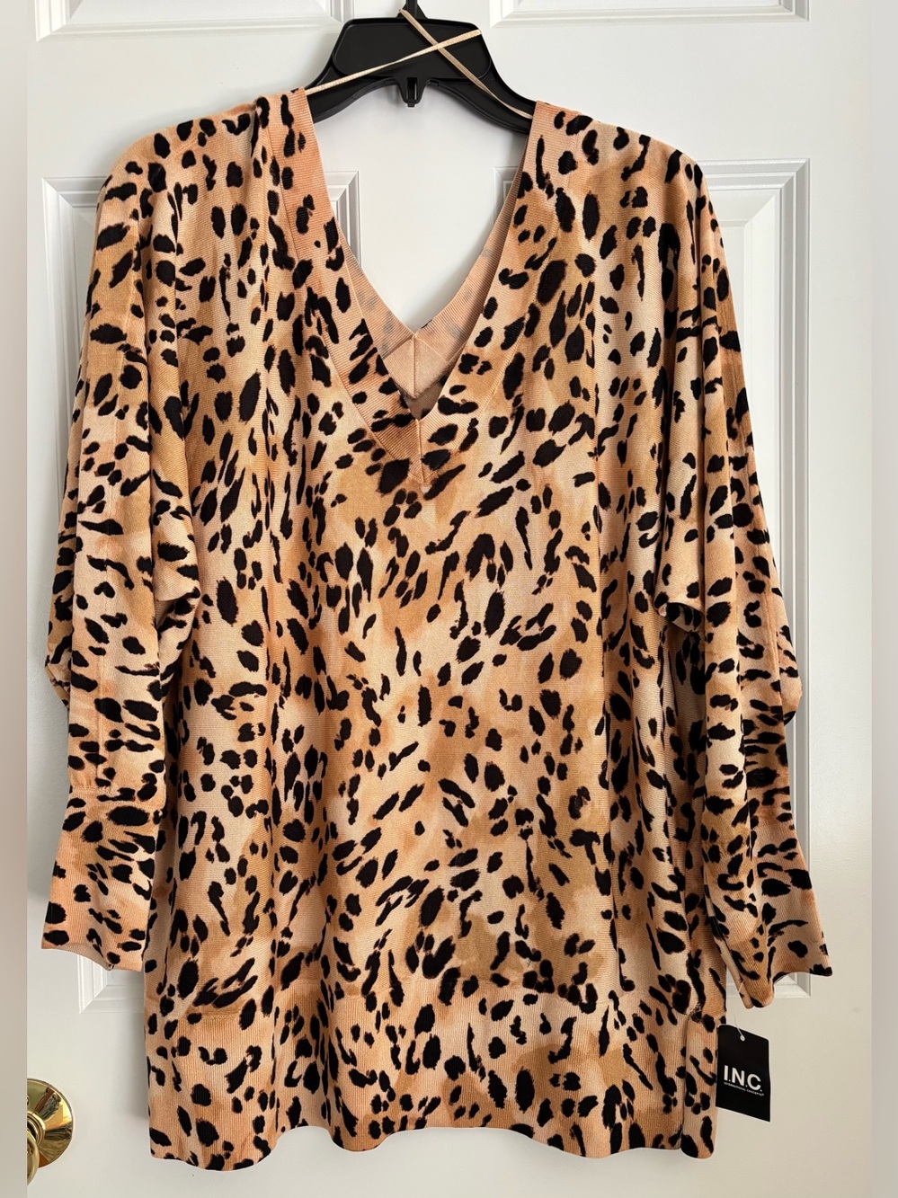 INC International Concepts Tan and Black Leopard V-Neck Pullover - Picture 2 of 8